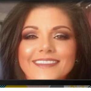 Meet your Posher, Adrianne